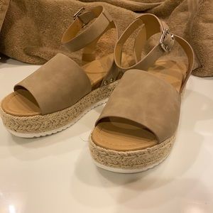 Open Toe Ankle Strap Platform Espadrille Sandals